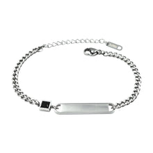 Téléchargez l&#39;image dans la visionneuse de la galerie, Bracciale Maglia Fine Zircone in Acciaio Argento con Incisione Personalizzata
